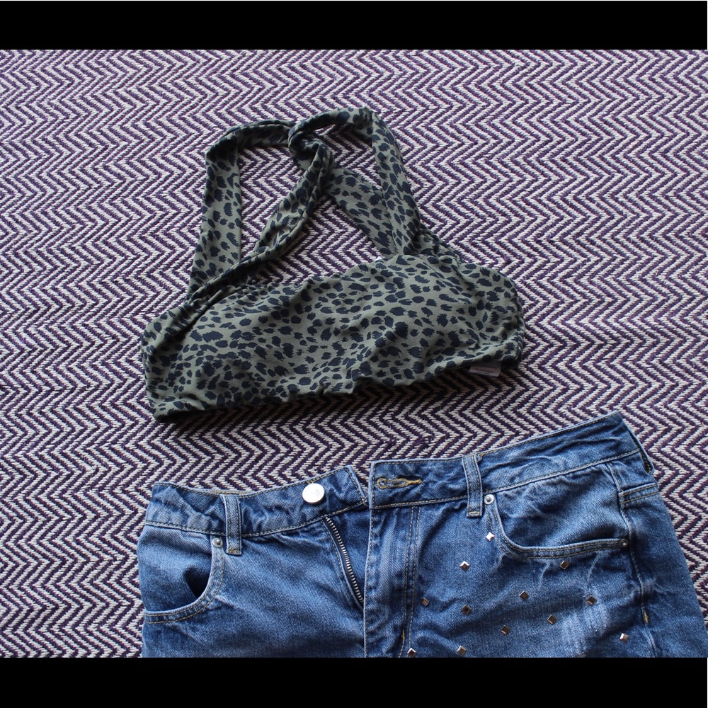 NWT Leopard Print Twist Bikini Bandeau Top